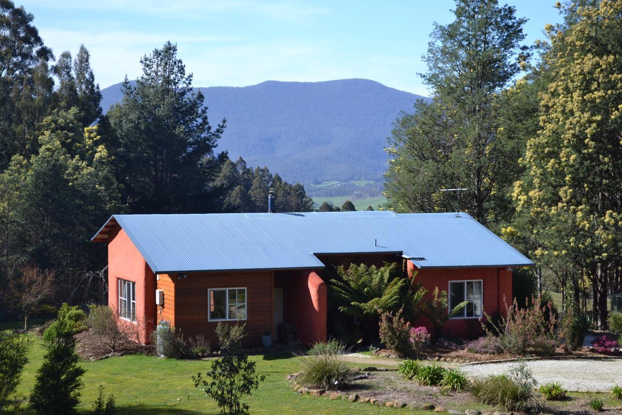 Whispering Spirit Holiday Cottages & Mini Ponies Franklin Buitenkant foto